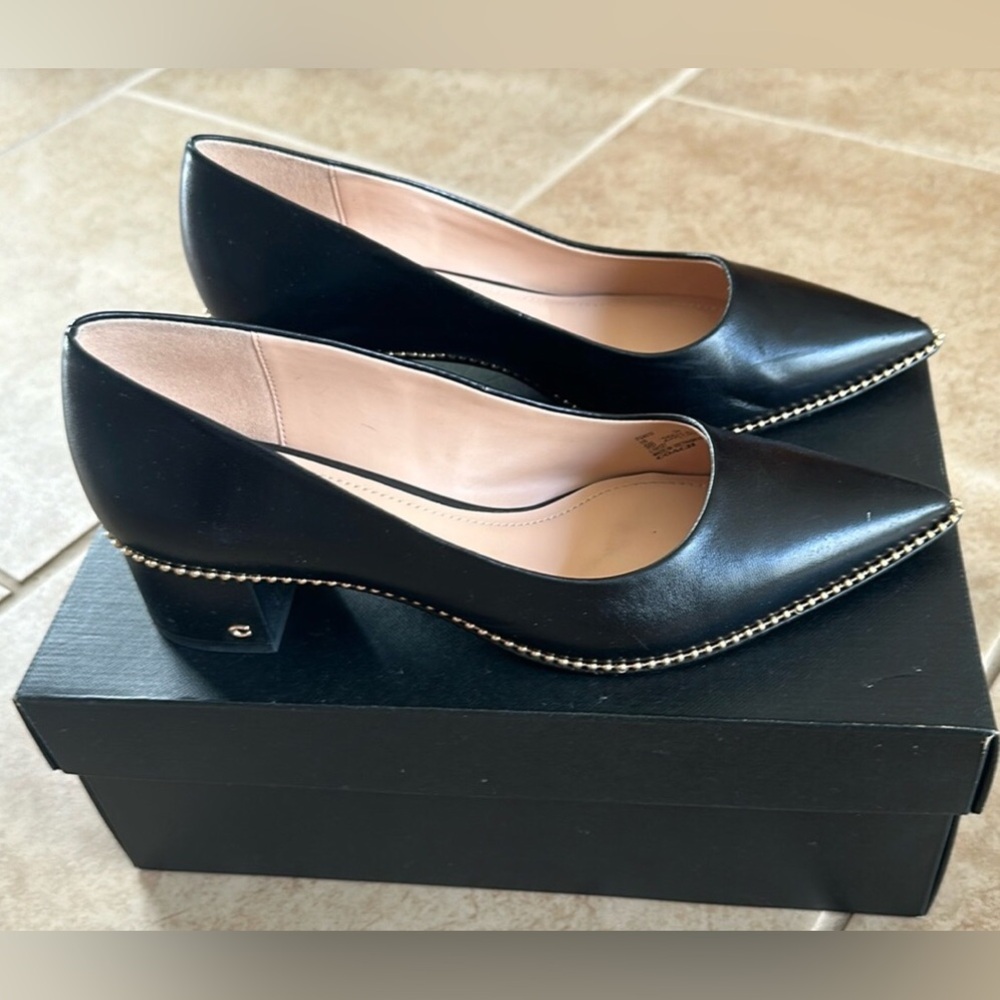 NEW! Authentic Coach Heels! Coach Willa Leather Pump, Beechwood Black, size 9